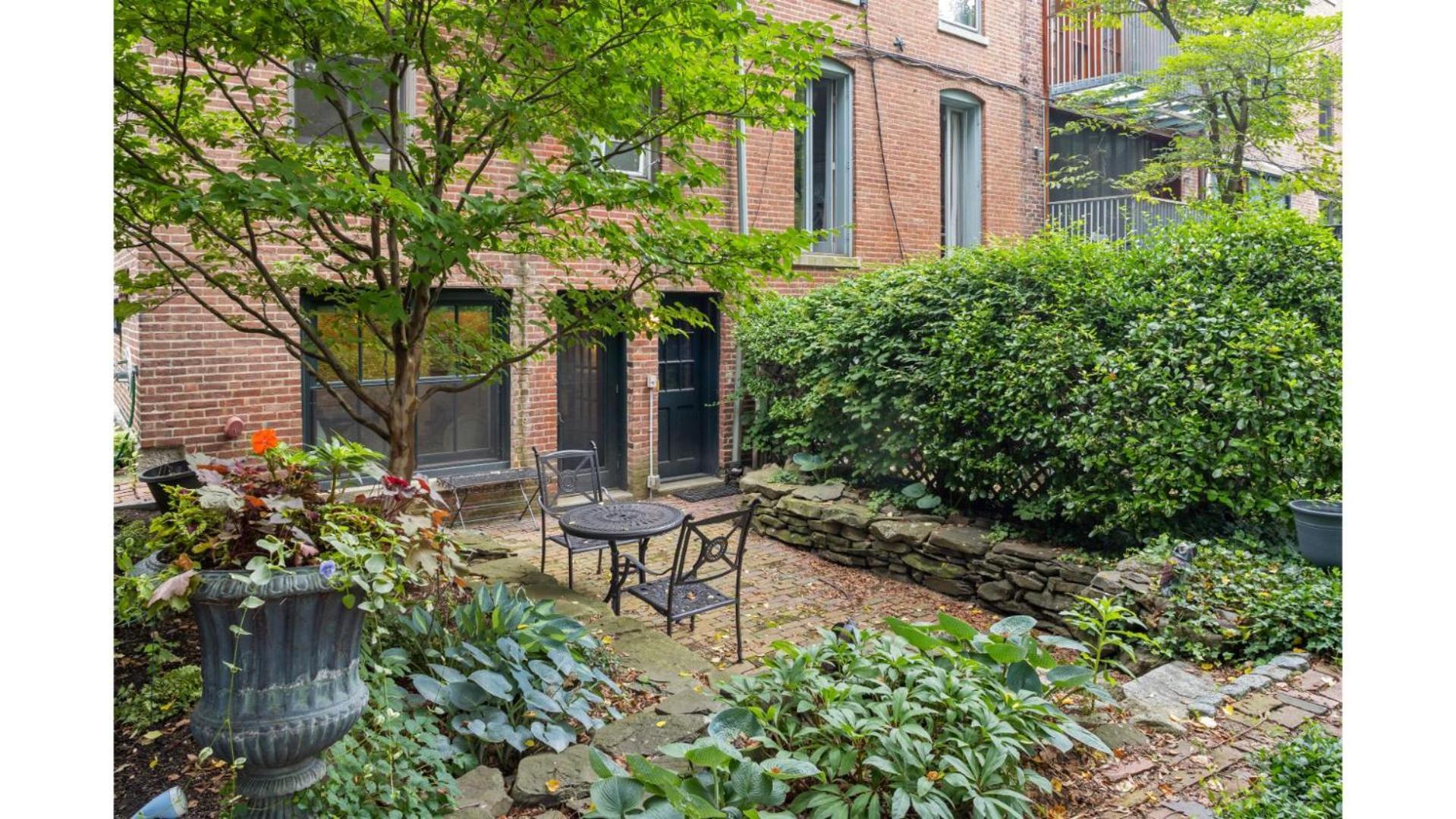 Enjoy Private Patio On Montgomery Park Casa vacanze Boston